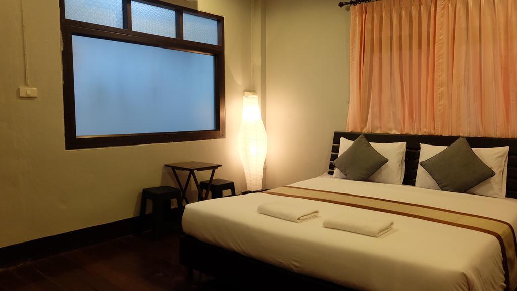 Marina Hut Guest House Ko Lanta Екстериор снимка