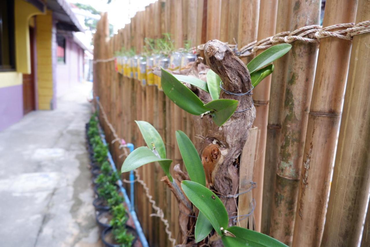 Marina Hut Guest House Ko Lanta Екстериор снимка