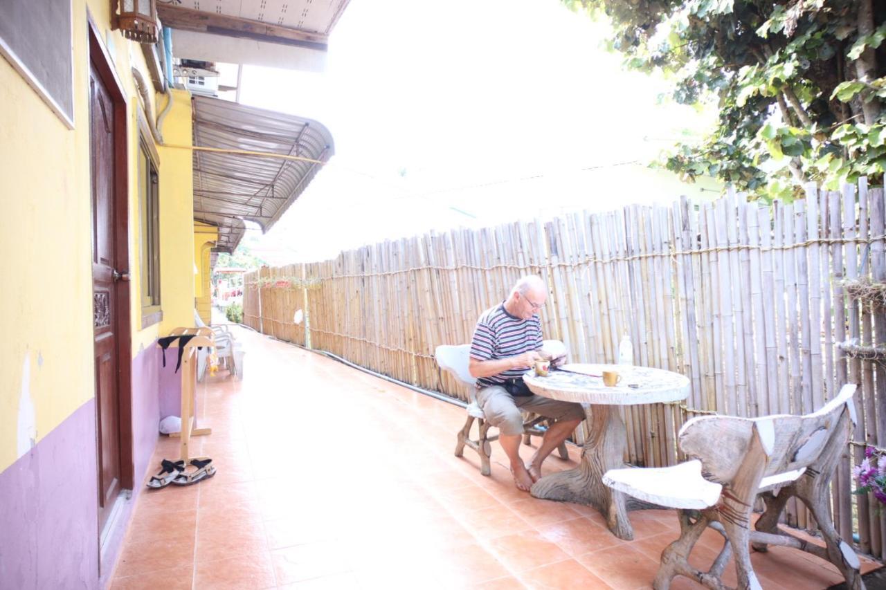 Marina Hut Guest House Ko Lanta Екстериор снимка